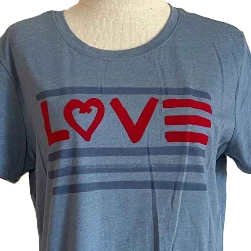 EV1 LOVE Flag Top L